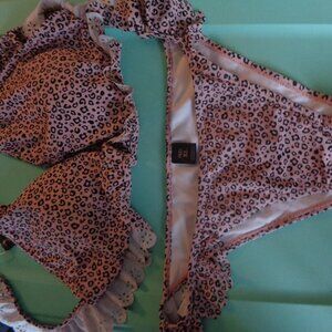 Varsdodo Pink Leopard Print Two Piece Bikini Swim Suit XL NWT